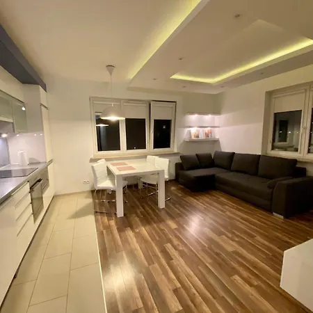 Apartment Sloneczny W Gdyni Niedaleko Openera *